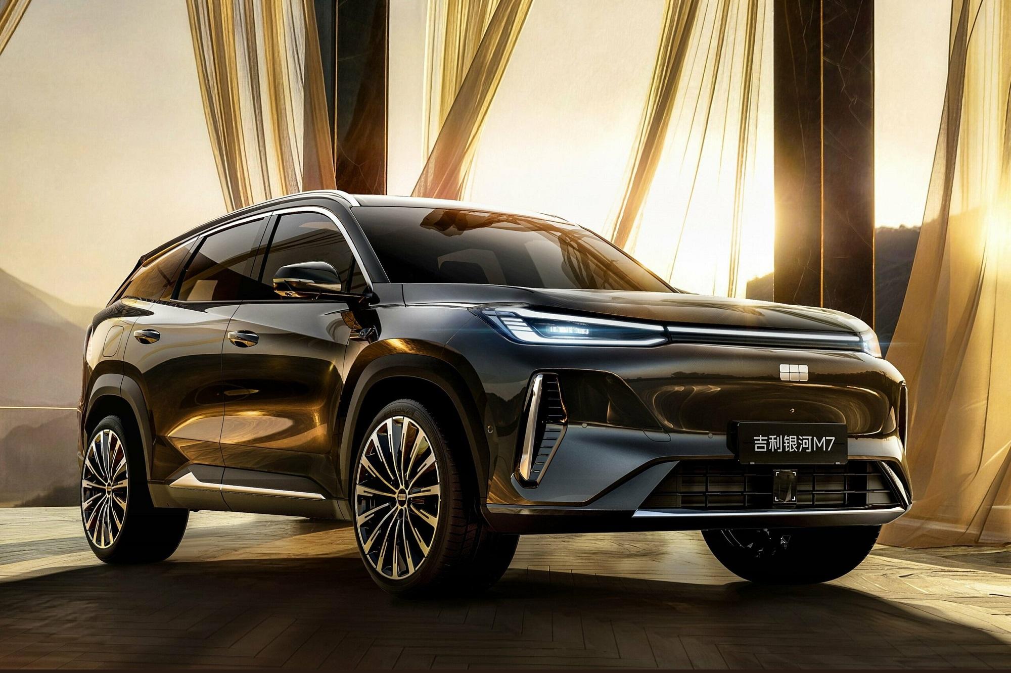Geely Galaxy M7: Plug-in hybrid με έως 1.700km αυτονομία 